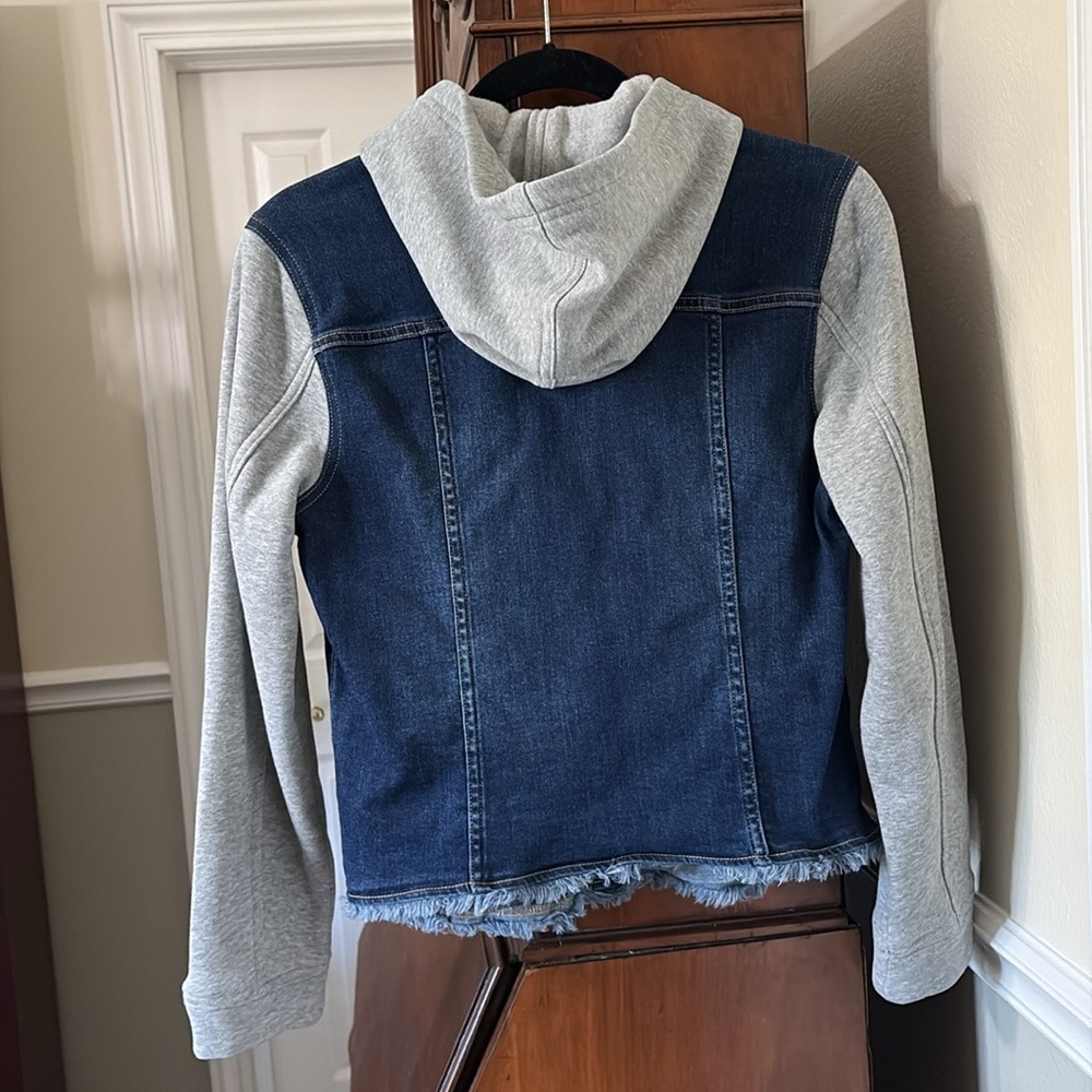 Susan Graver Stretch Denim Frayed Hem & French Terry Jean Jacket - Picture 2 of 16